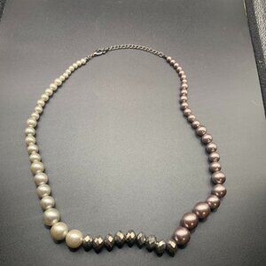 Radiant Pearl Style Beaded Necklace 25"